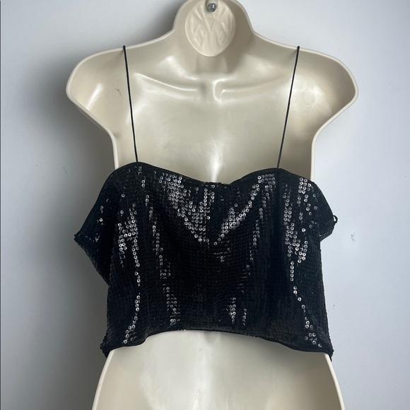 NEW Piombo Women's Size Large Black Sequin Crop Top Dark Glam Slinky Chic - Picture 3 of 7